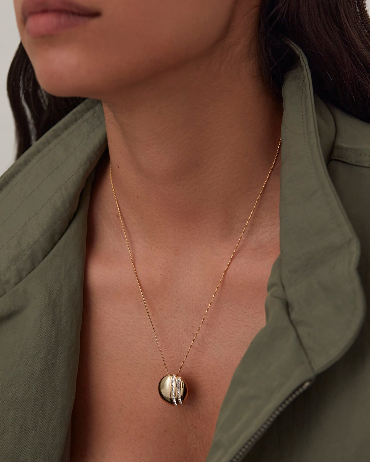 Lowe Pendant Necklace