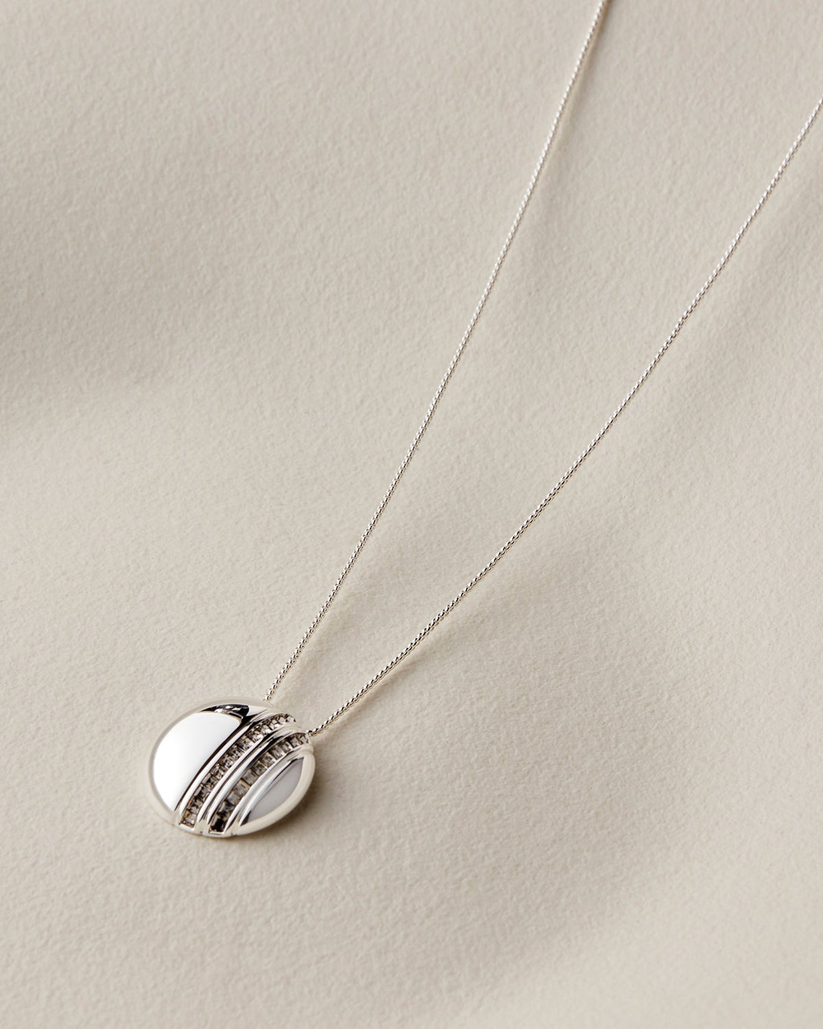 Lowe Pendant Necklace