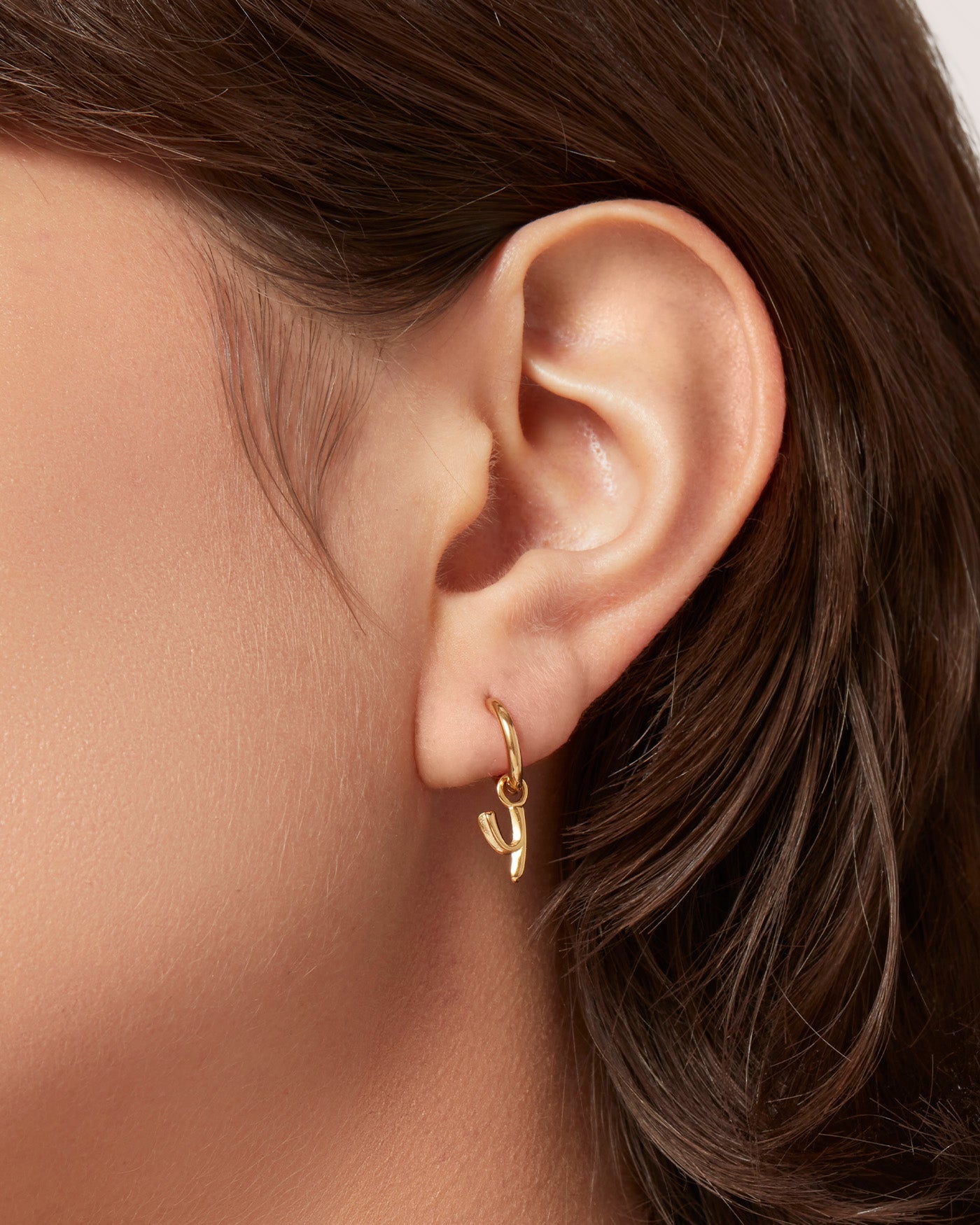 Single Monogram Huggie Earring - Y