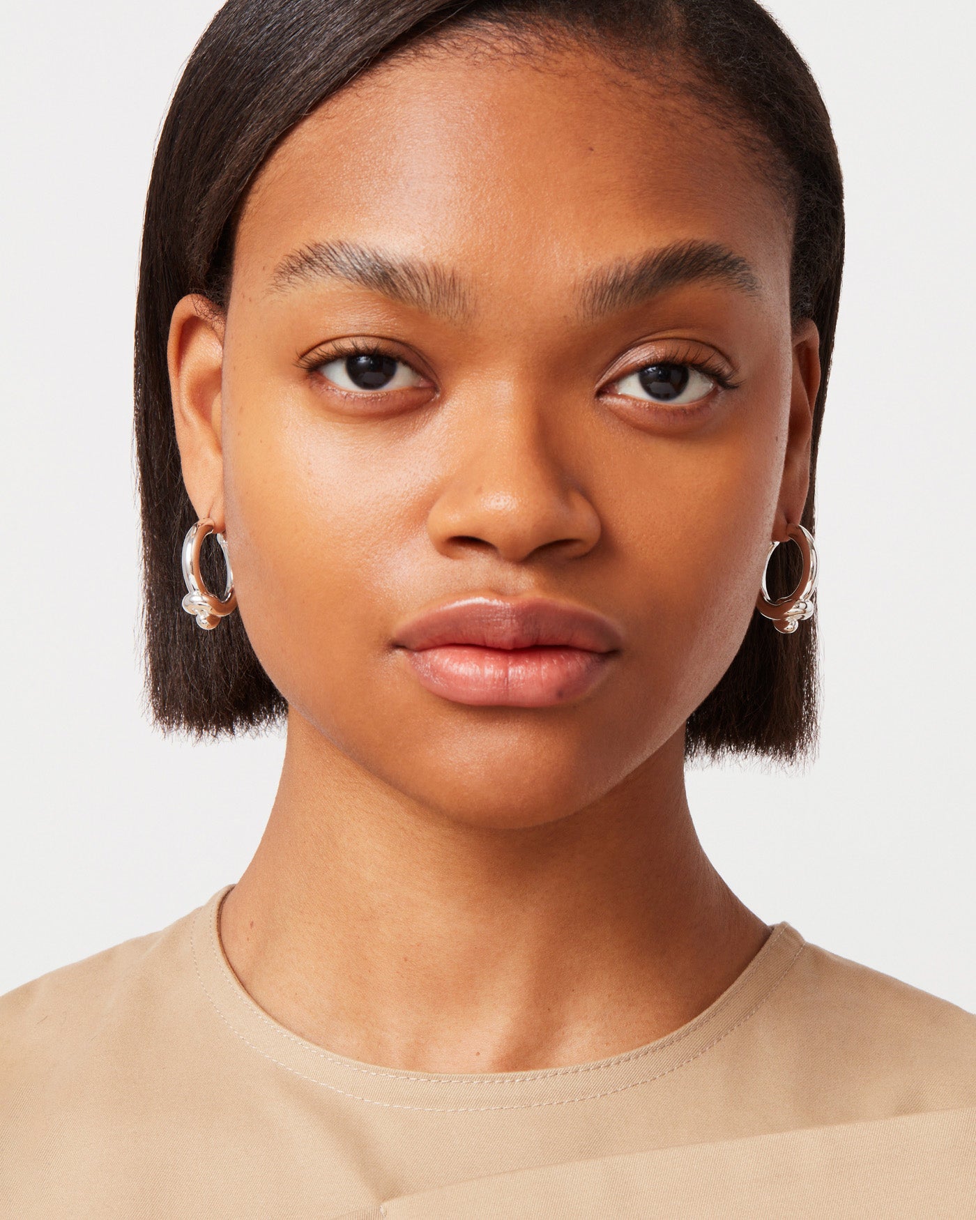 Maeve Hoop Earrings - Medium