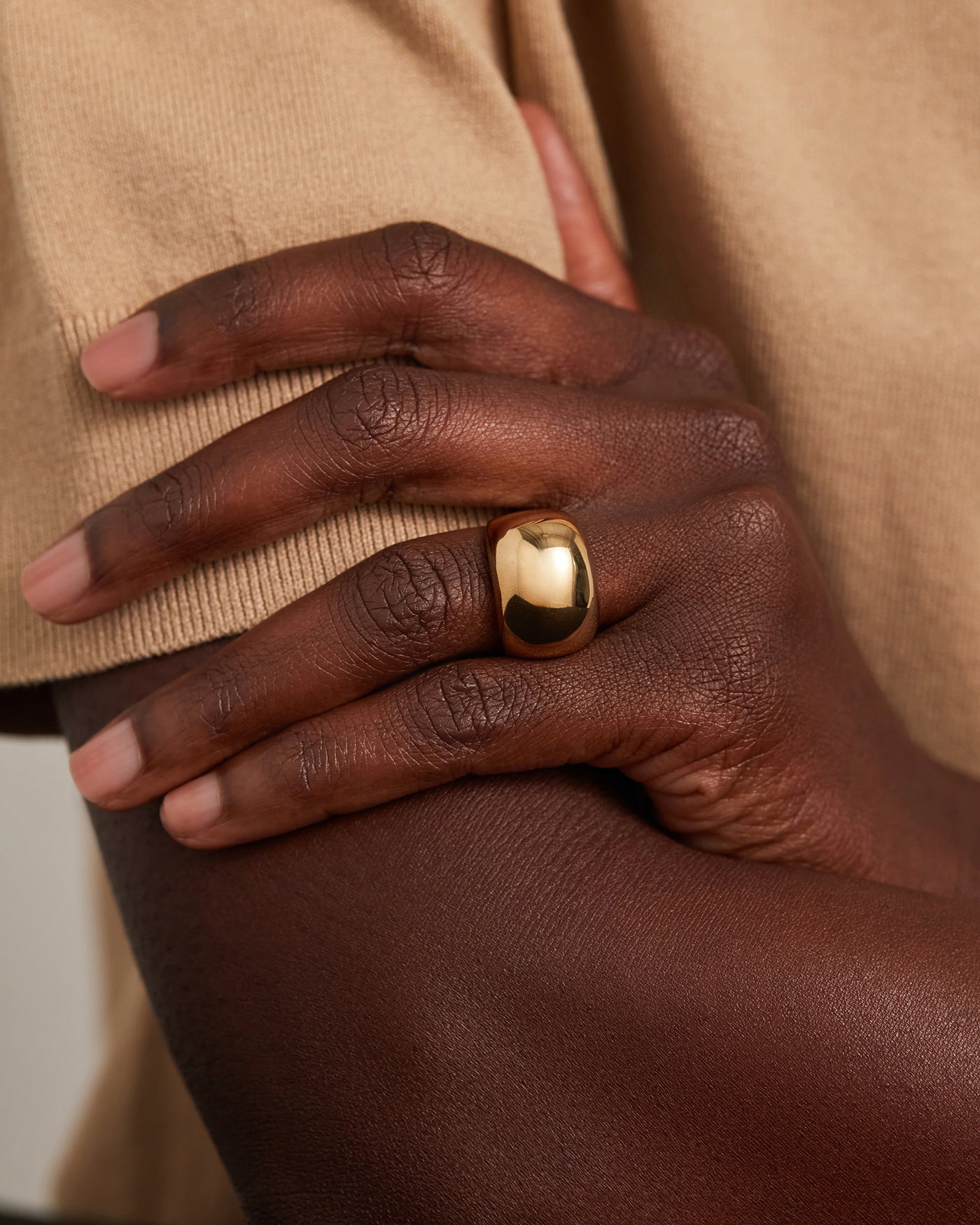 Tate Signet Ring