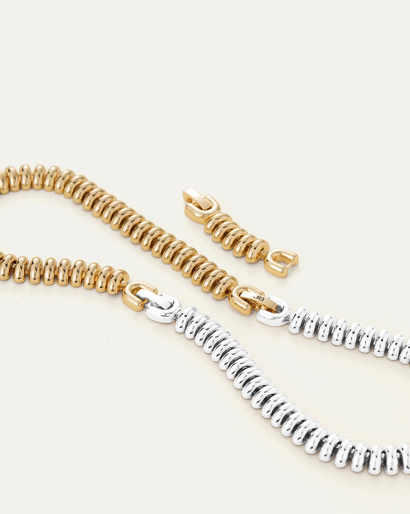 Sofia Choker