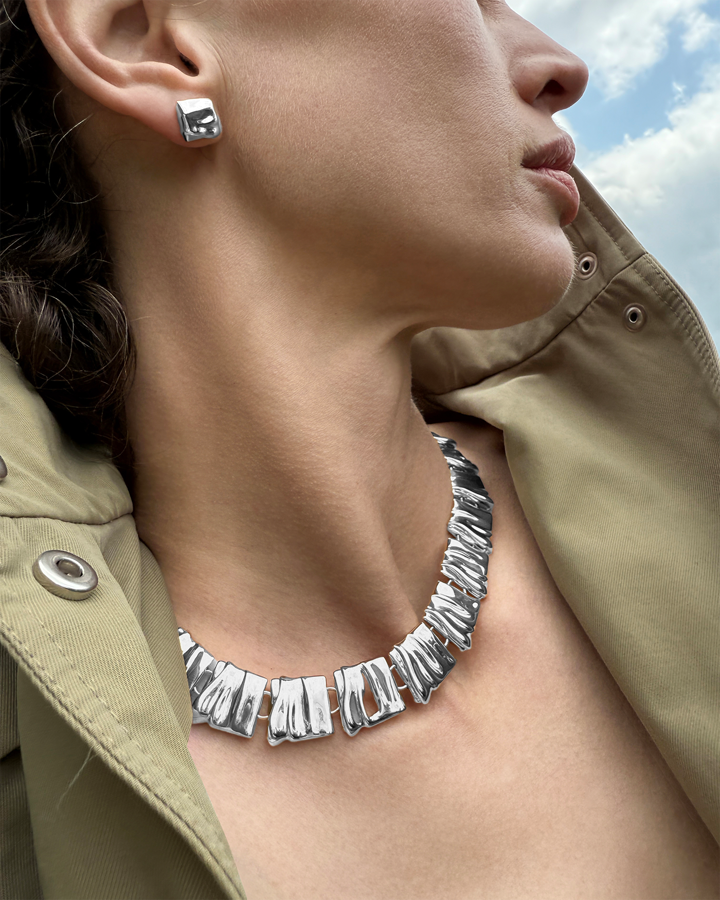 Sundra Collar