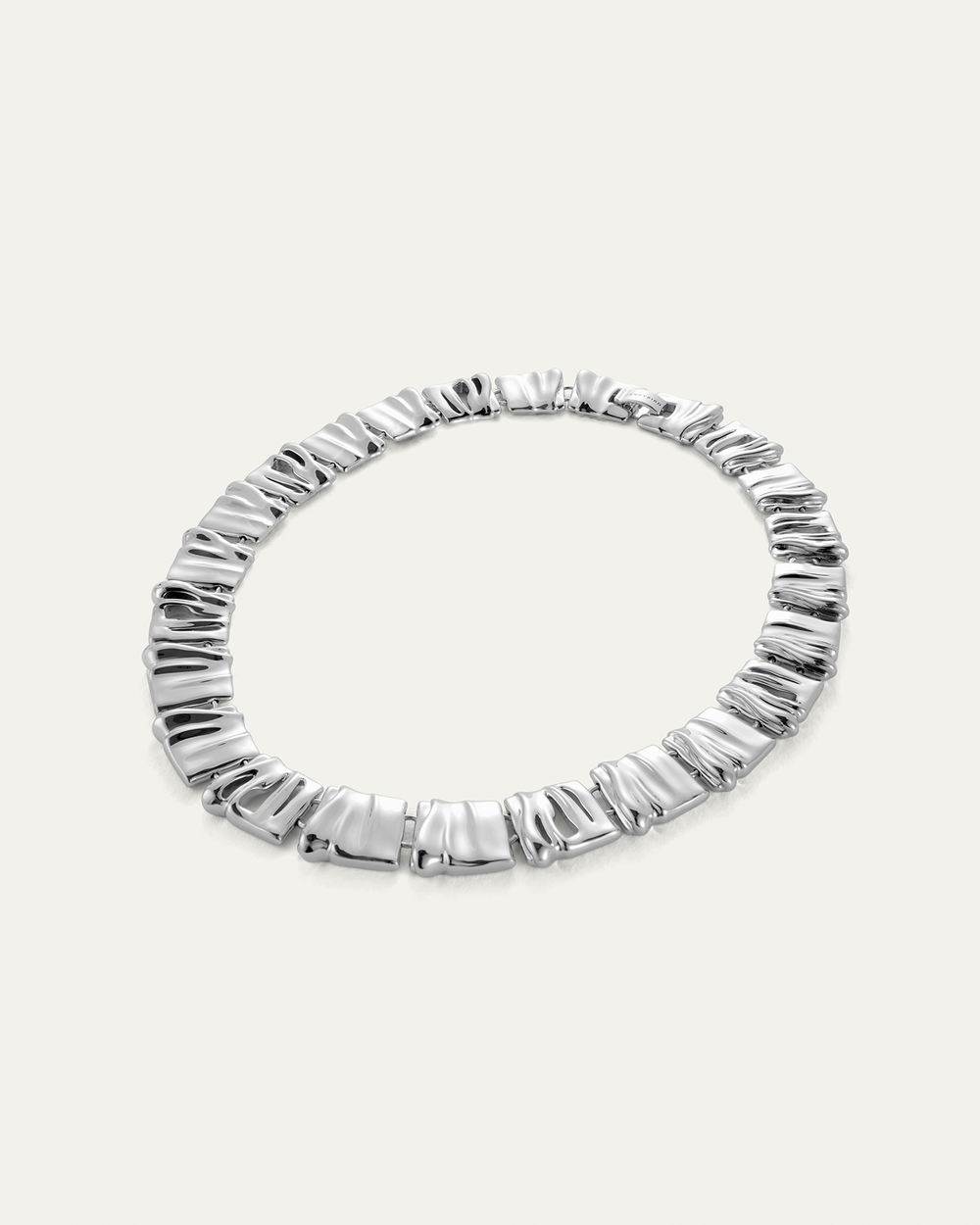 Sundra Pendant Necklace - Silver