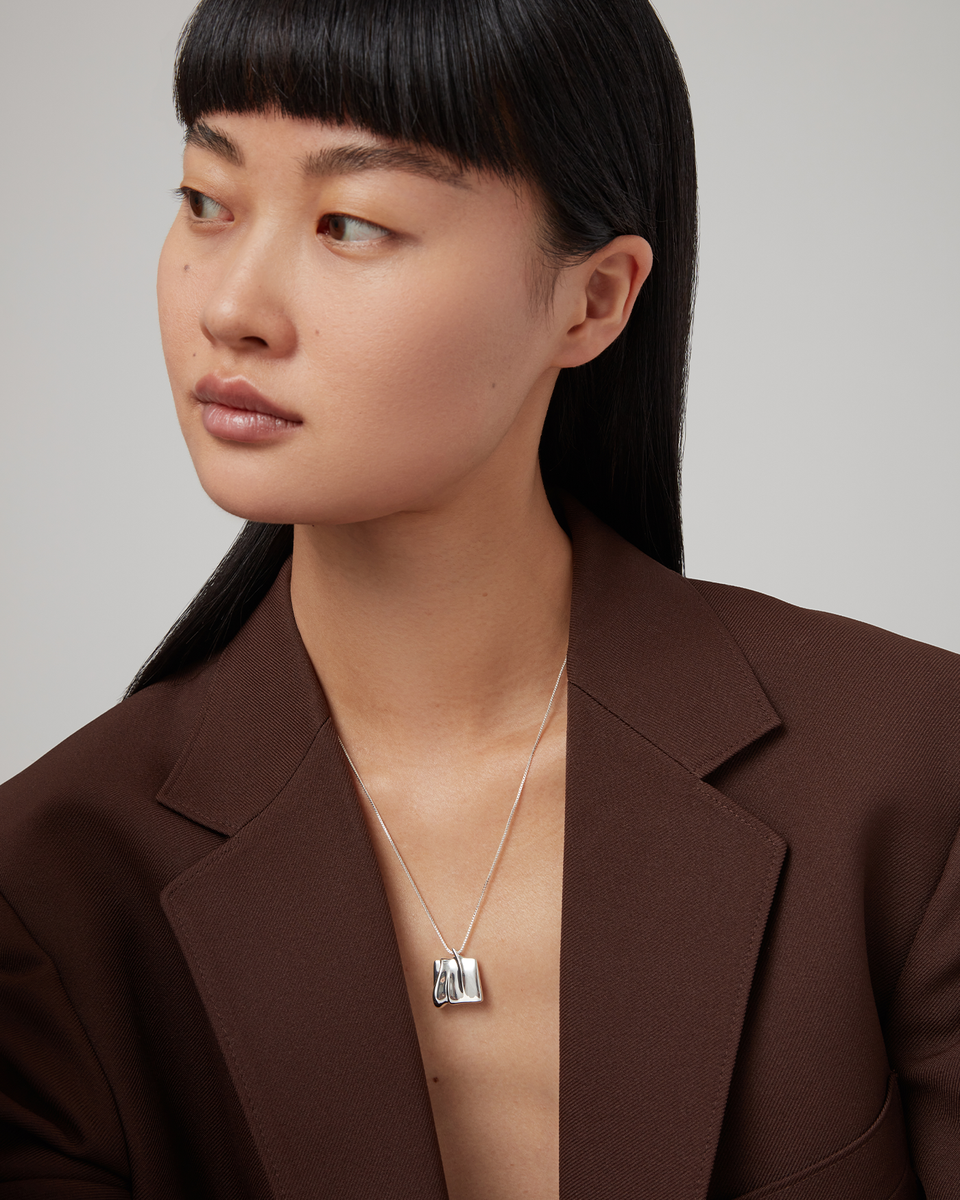 Small Sundra Pendant Necklace