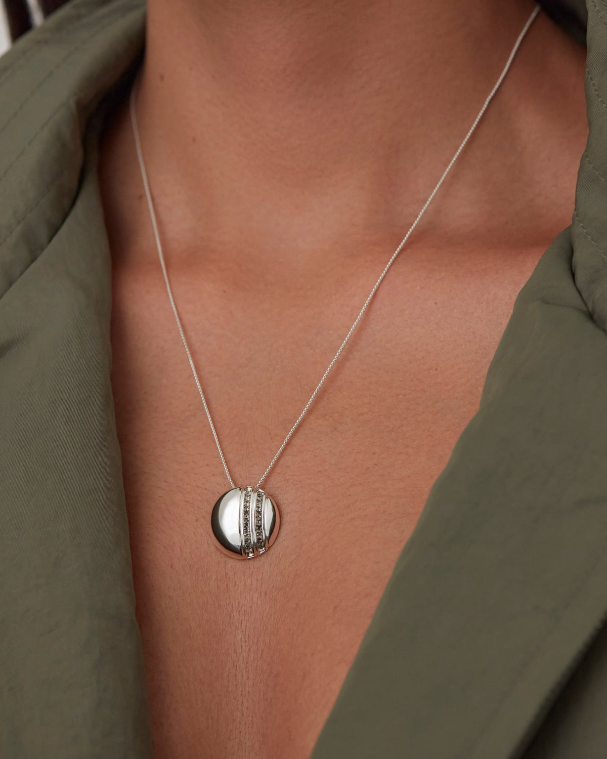Lowe Pendant Necklace