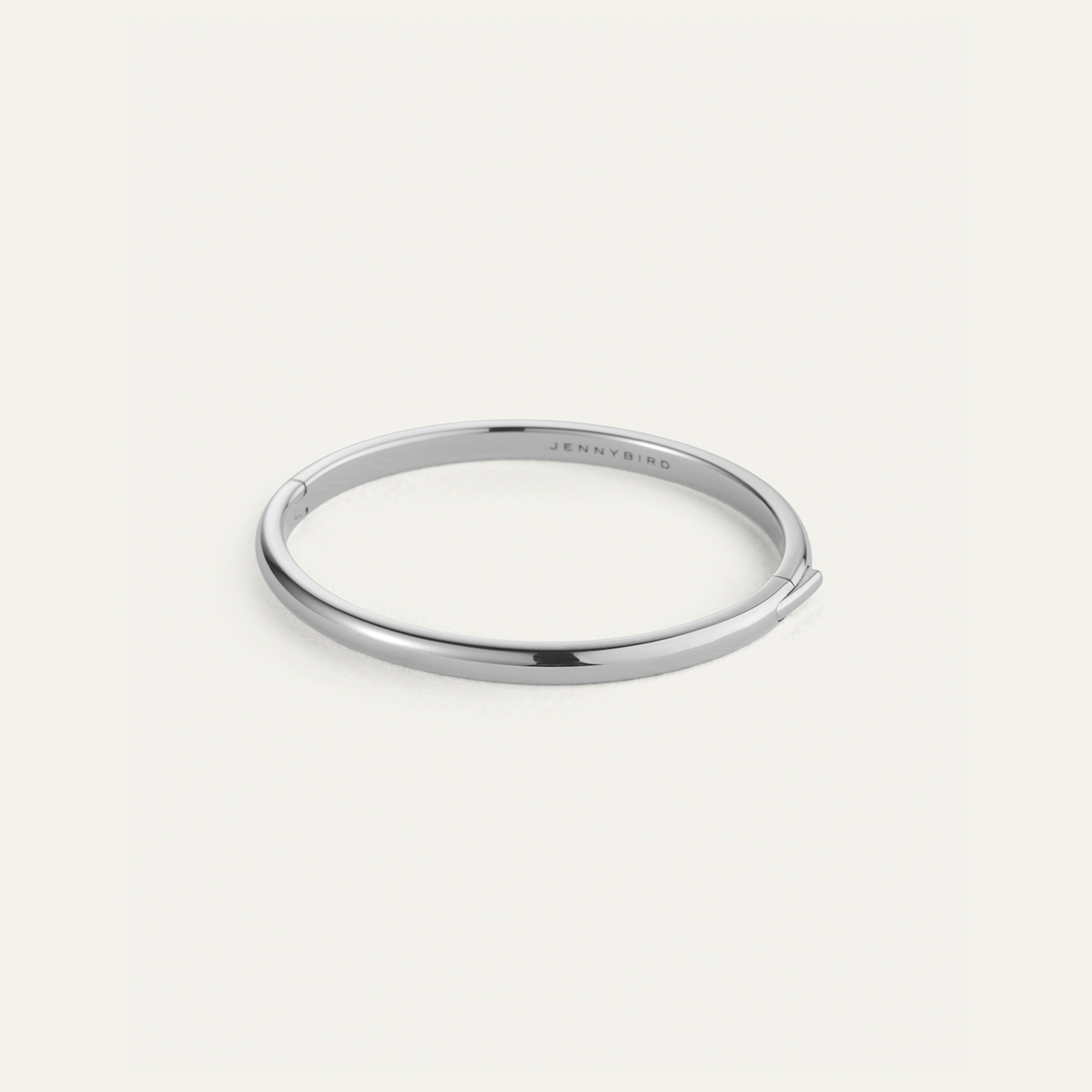 JB2143_RemiBangle_HPS_1.png?