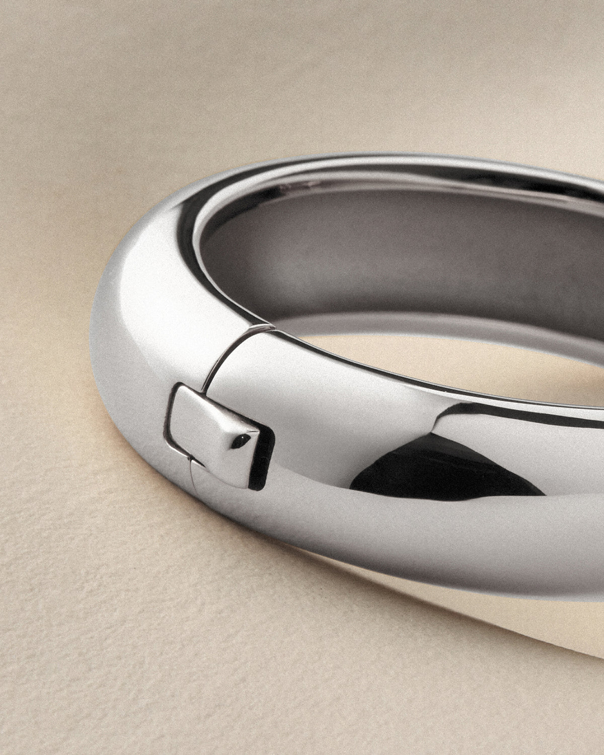 Gemma Bangle