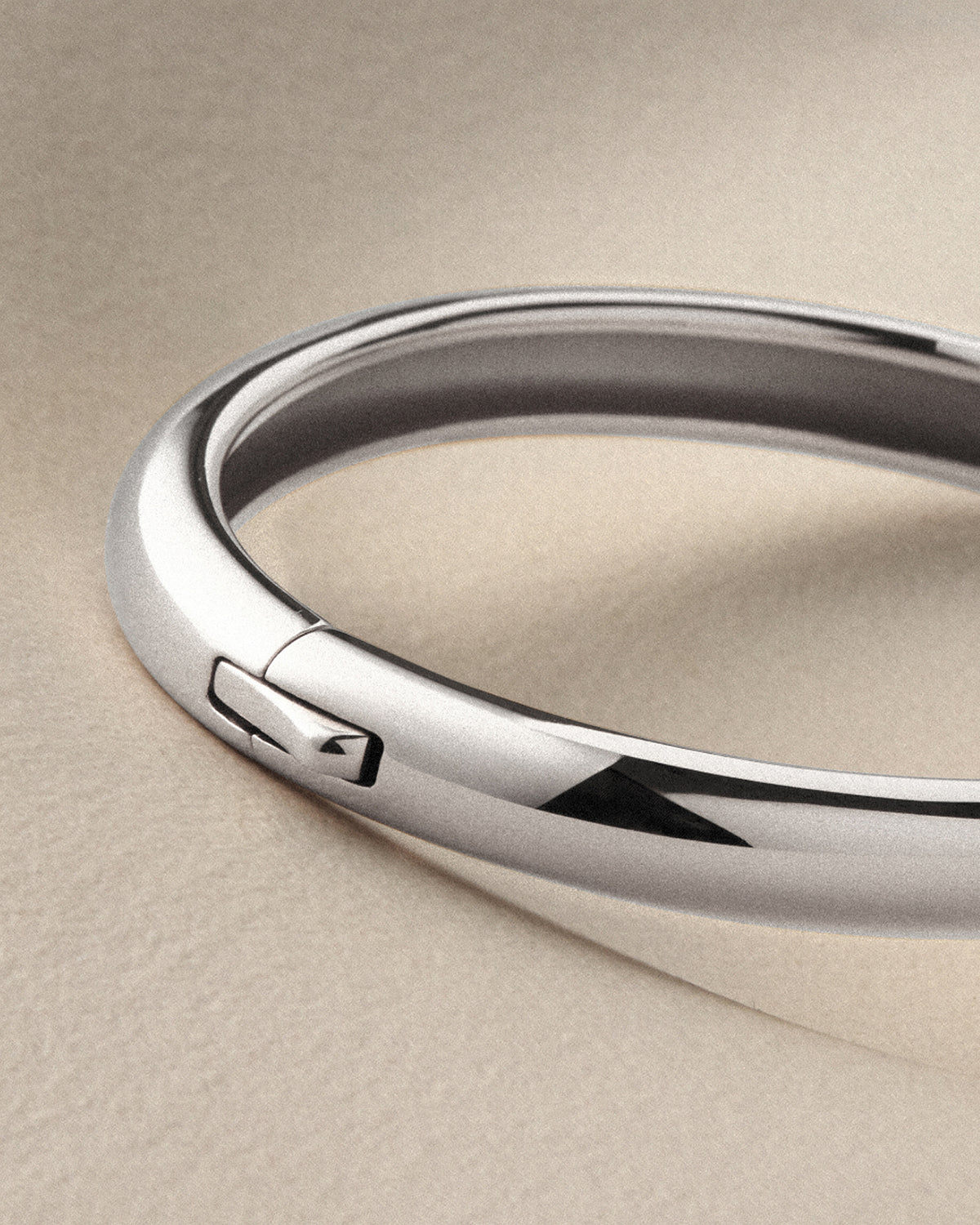 Gia Bangle