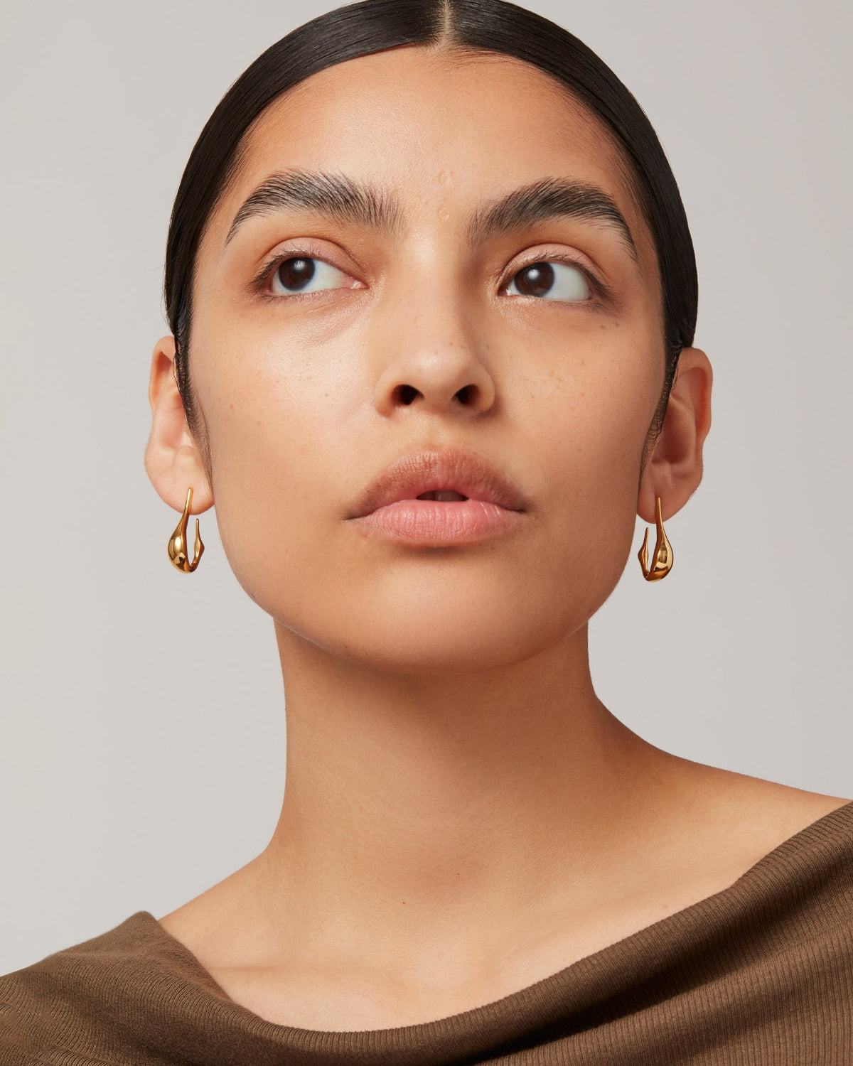 Colette Bead Hoop Gold Medium