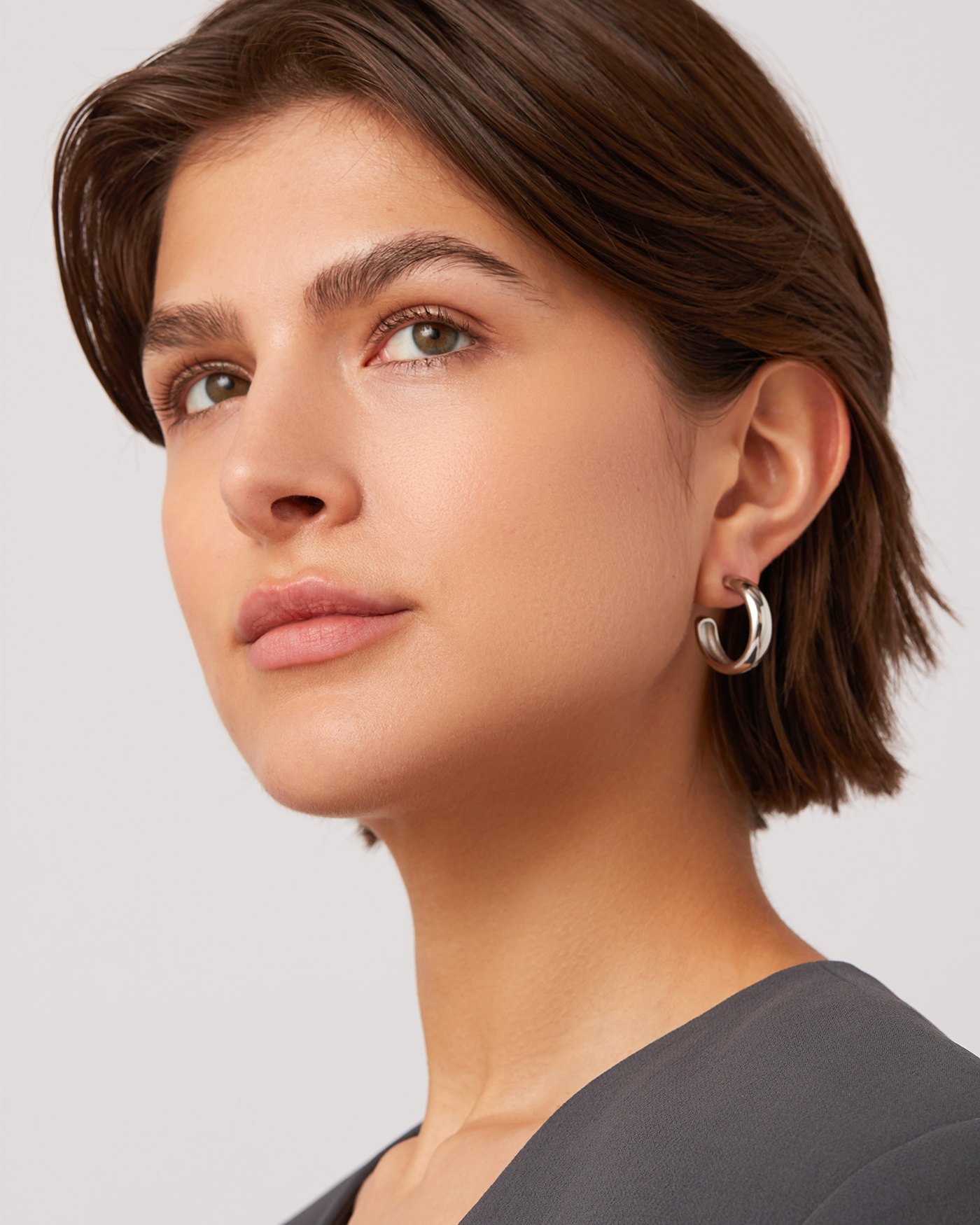 Staple Hoop Earrings - Medium