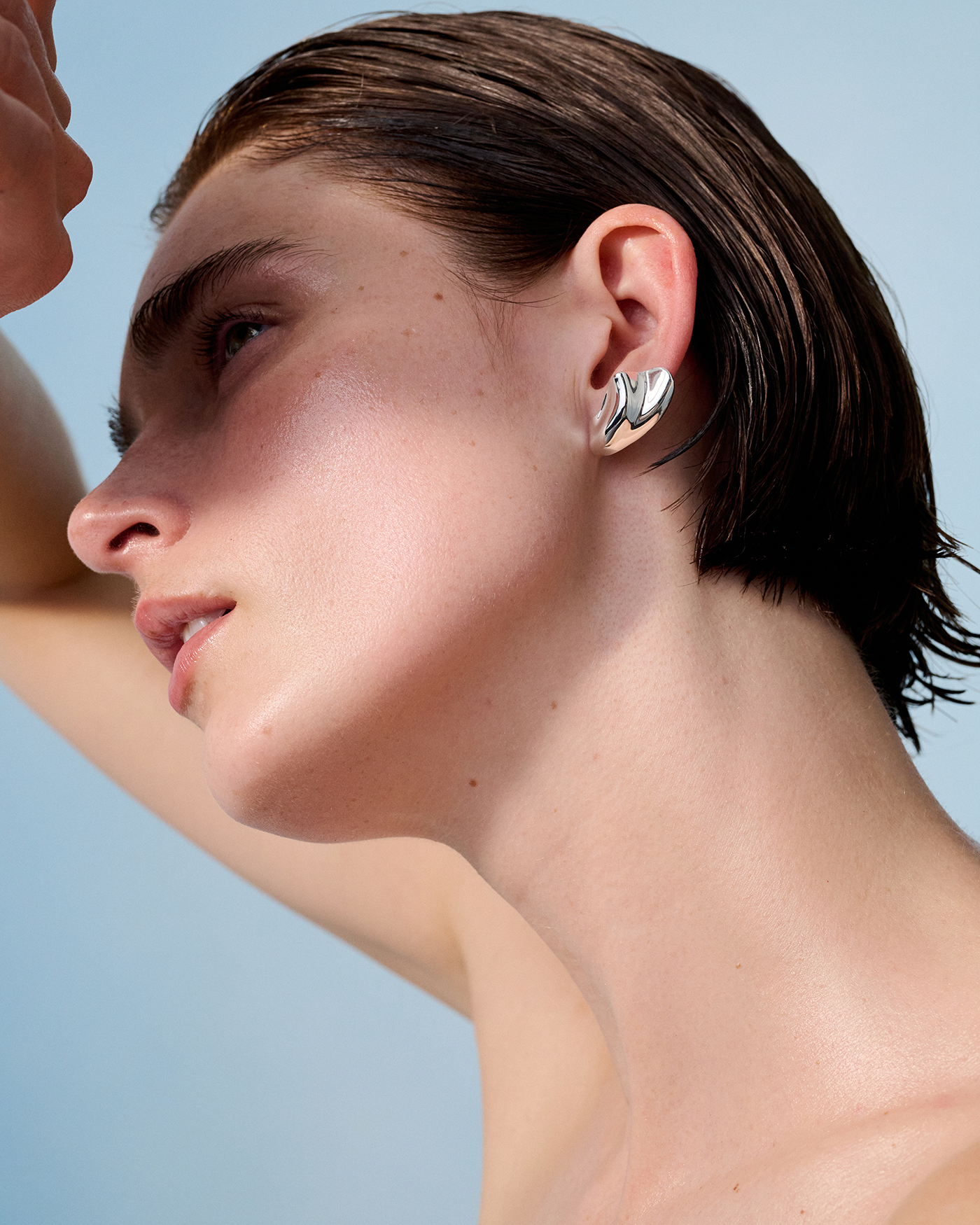 [JennyBird]Portia Earrings スカラップシェイプピアス洗練♪ Portia Earrings | Silver Statement Earrings for Women