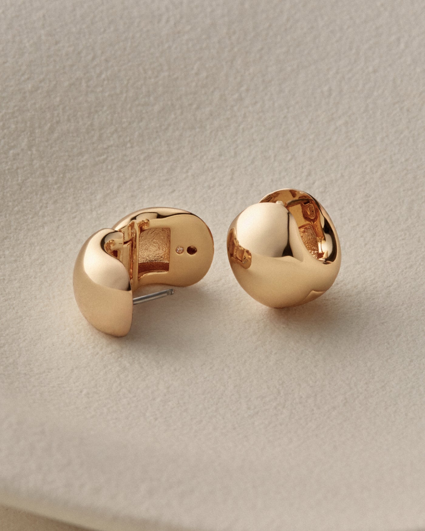 Mini Gemma Hoop Earrings