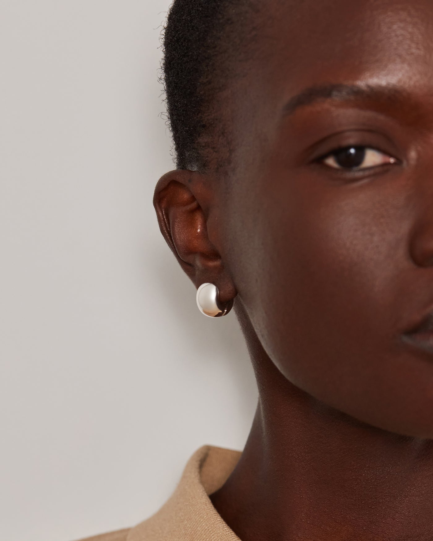 Mini Gemma Hoop Earrings