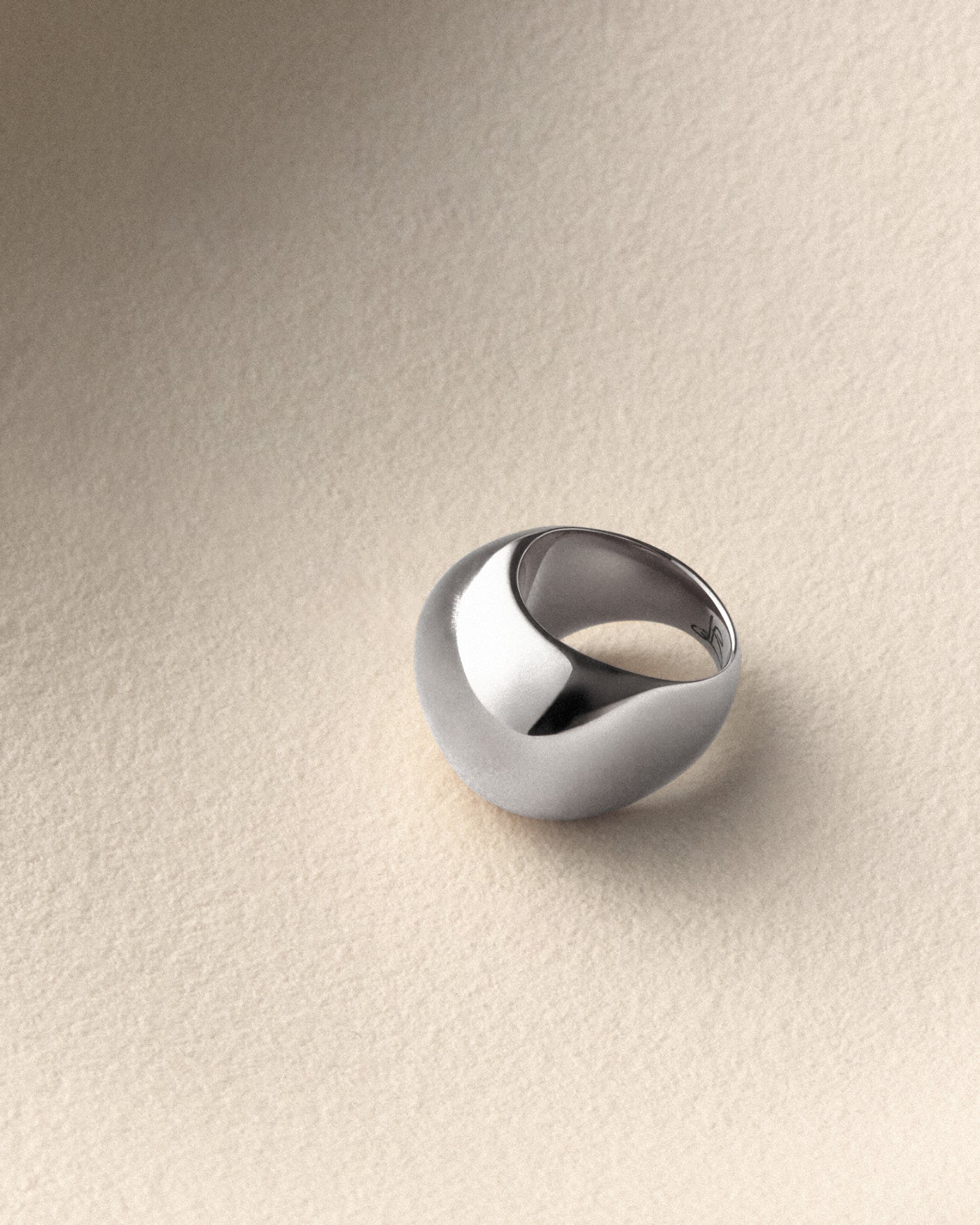 Tate Signet Ring