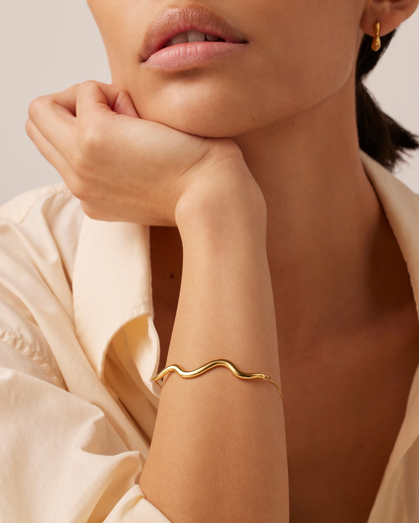 Women's bangle bracelet Scroll in Love