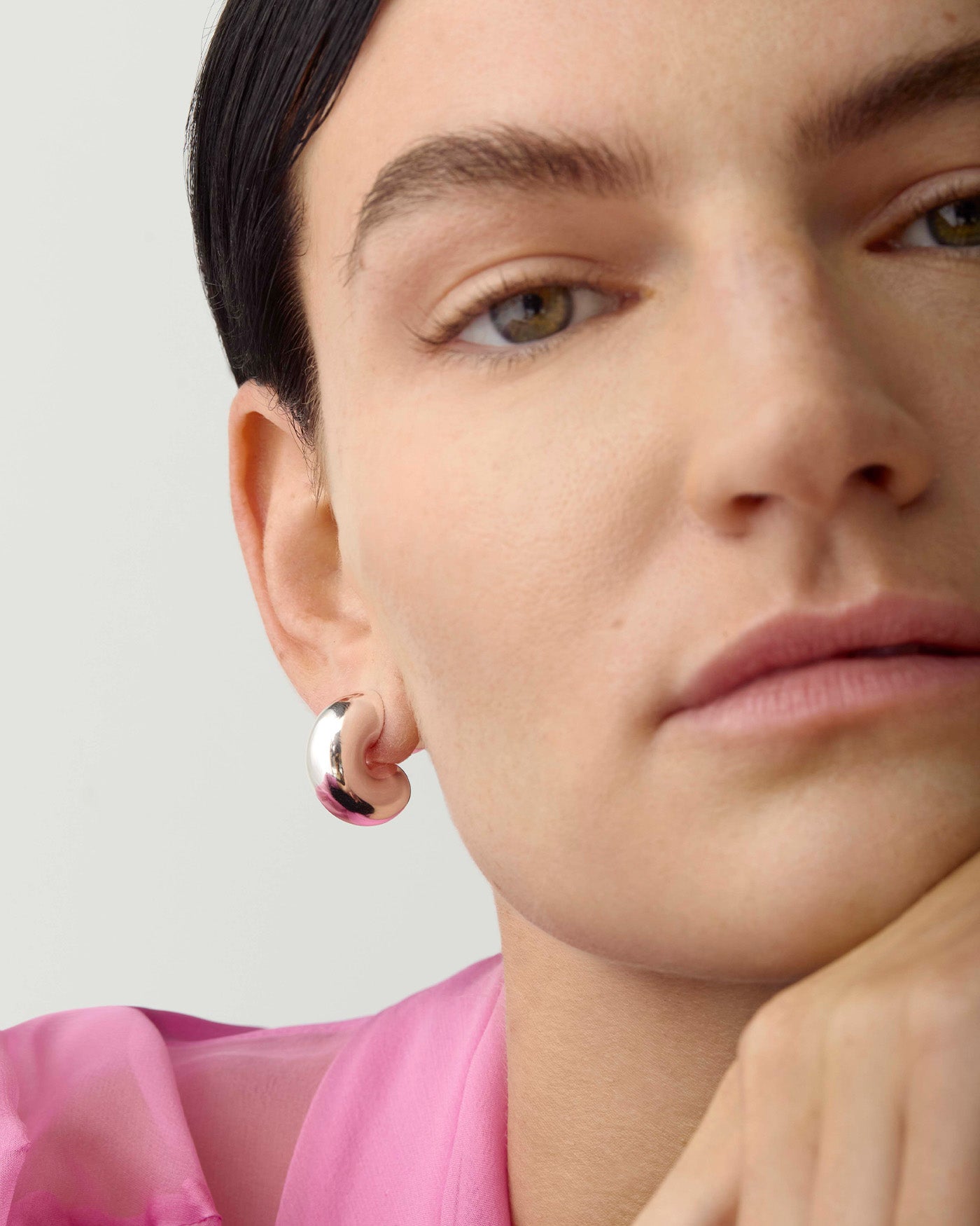 21 Best Hoop Earrings for Men in 2023: The Most Versatile Earrings