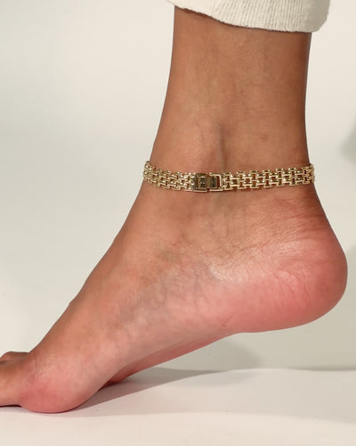 Priya Snake Chain Anklet